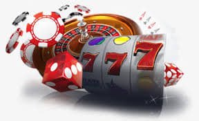 erek 23 platform displaying live casino table, sportsbook fixtures, and slot games on mobile app
